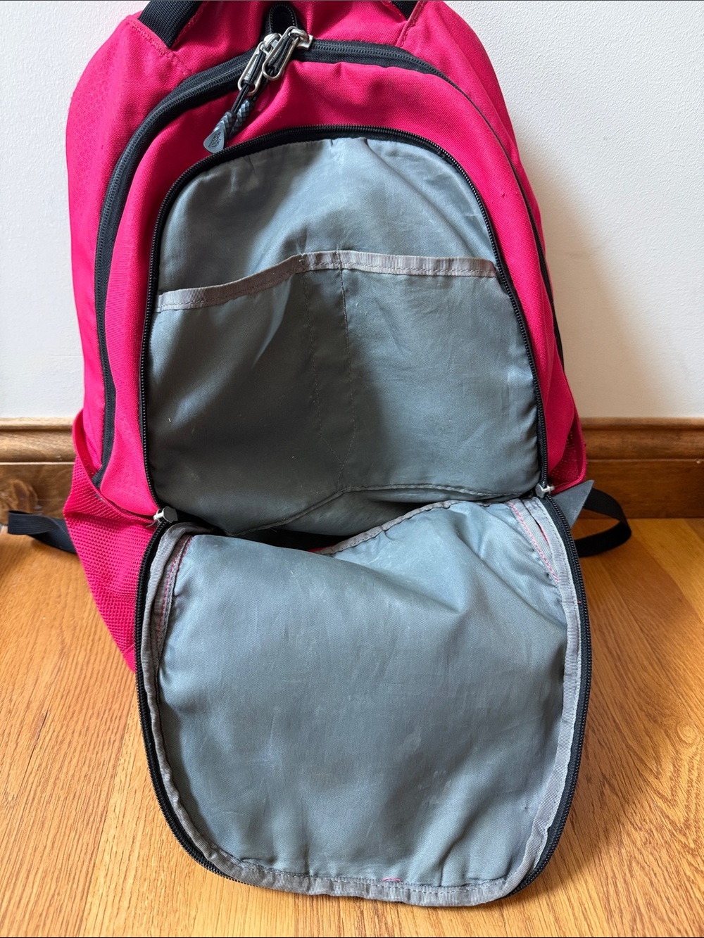 The North Face Wasatch Pink Backpack Well Loved - Picture 7 of 13